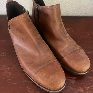 Timberland Women’s Brown Leather Ankle Boots